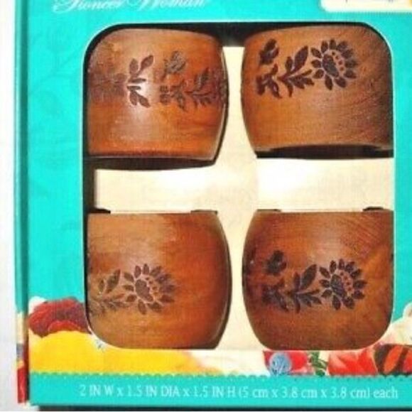 🦋 New Pioneer Woman Etched Napkin Rings - Set of 4 - Picture 4 of 8